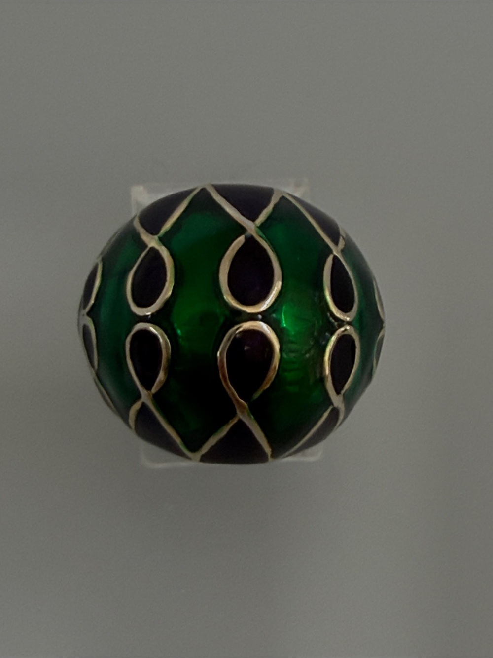 Green Enamel Dome Ring with Gold Filigree Detail